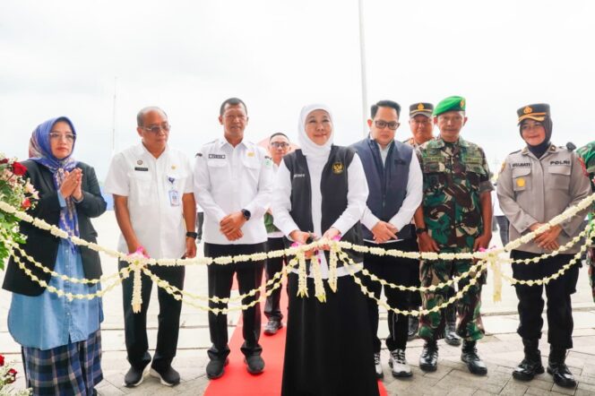 
Gubernur Khofifah: UPT RSBL Pasuruan dan Kediri Bentuk Nyata Memuliakan ODGJ di Jawa Timur