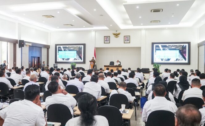 
Wamenkomdigi Soroti Dampak AI terhadap Industri Media