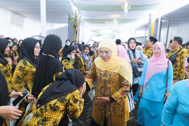 
Gubernur Khofifah Dorong RSI Masyithoh Bangil Jadi Pusat Layanan Vaksinasi Internasional Berbasis Umat, Perkuat Konektivitas Kesehatan Global Jatim