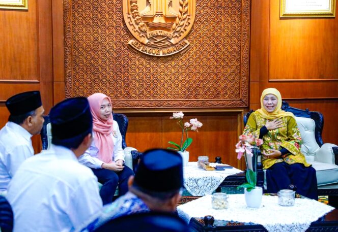 
Gubernur Khofifah Optimistis Sinergi KPID Jatim dan Pemda Perkuat Penyiaran Publik Jelang Piala Dunia 2026