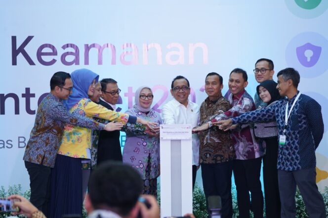 
Google dan YouTube Didorong Tingkatkan Fitur Perlindungan Anak