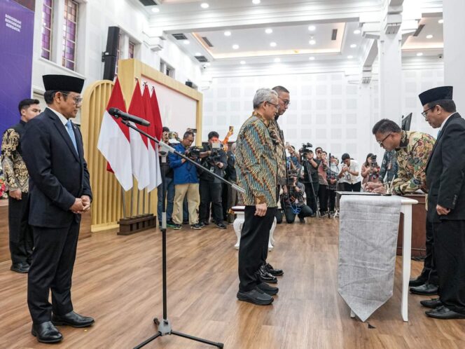 
Pemerintah Perkuat Tata Kelola BPJS Lewat Penetapan Pimpinan Baru