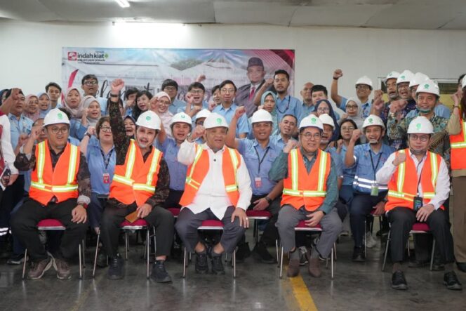 
Wamenaker Dorong Hubungan Industrial yang Adil dan Berkelanjutan