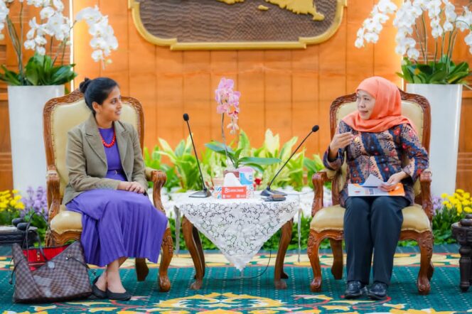 
Khofifah Indar Parawansa Pastikan Jatim Siap Percepat Transisi Energi dan Ekonomi Hijau