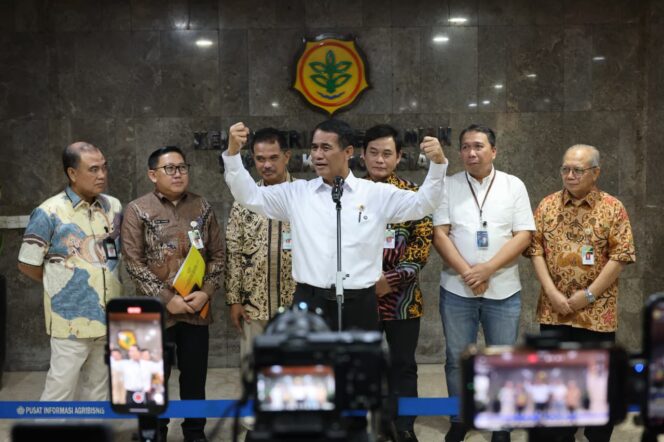 
Produksi Beras Awal 2026 Melampaui Konsumsi, Indonesia Punya Cadangan Besar