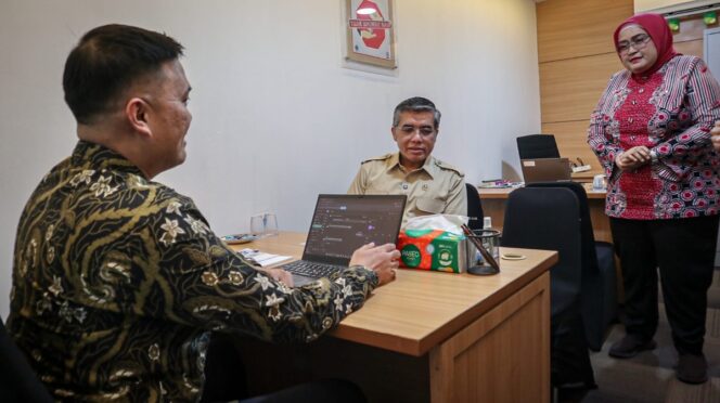 
Lebih dari Seribu Konsultasi Masuk, Layanan Aduan THR Kini Dibuka