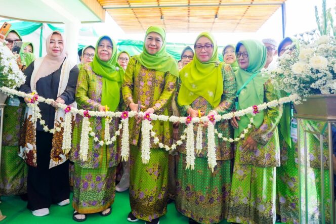 
Gubernur Khofifah Resmikan Gedung Baru RSU Muslimat, Perkuat Sinergi NU dan Pemerintah di Sektor Kesehatan