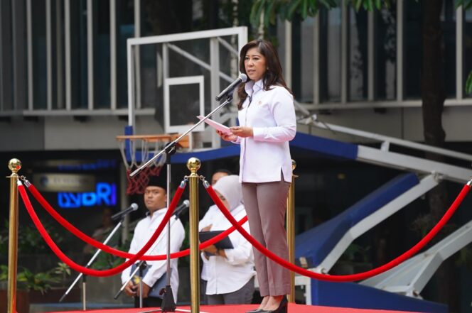 
Menkomdigi Tekankan Kualitas Layanan di Tengah WFH