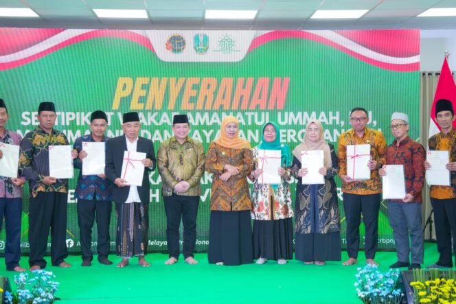 
Gubernur Khofifah Dorong Kolaborasi Pemprov dan BPN, Percepat Sertifikasi Tanah untuk Cegah Konflik Agraria