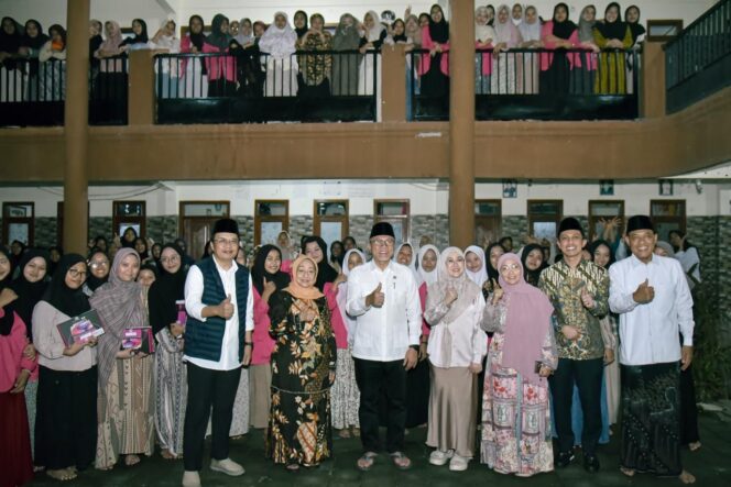 
Program Gizi Nasional Menyasar Pesantren di Berbagai Daerah