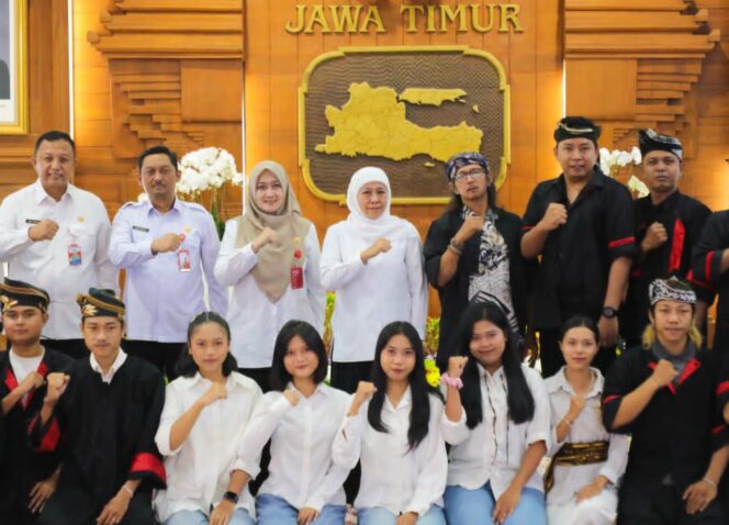 
Gubernur Khofifah Ajak Seniman Perkuat Nilai Filosofi Reyog, Percepat Regenerasi Pasca Pengakuan UNESCO