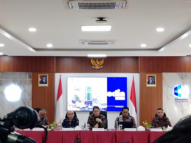 
Menkeu Purbaya Tegaskan Setiap Kebijakan Pajak Akan Dikaji Setelah Ekonomi Indonesia Semakin Kuat