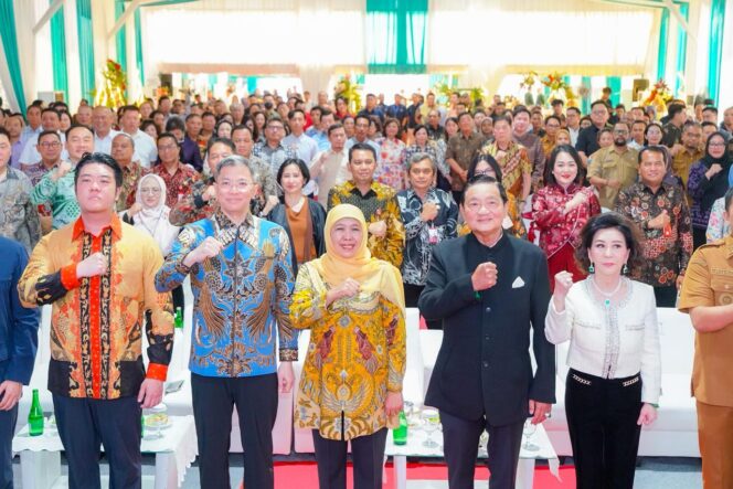 
Gubernur Khofifah Dukung Industri Farmasi Nasional, Line 4 Satoria Farma Resmi Beroperasi