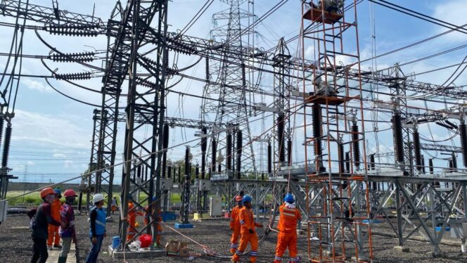 
Pemerintah Tahan Tarif Listrik PLN hingga Juni 2026