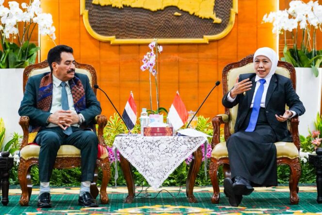 
Khofifah Dorong Kolaborasi Jawa Timur–Yaman di Sektor Pendidikan dan Investasi
