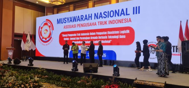 
Modernisasi Armada dan Integrasi Digital Jadi Fokus Penanganan ODOL Nasional