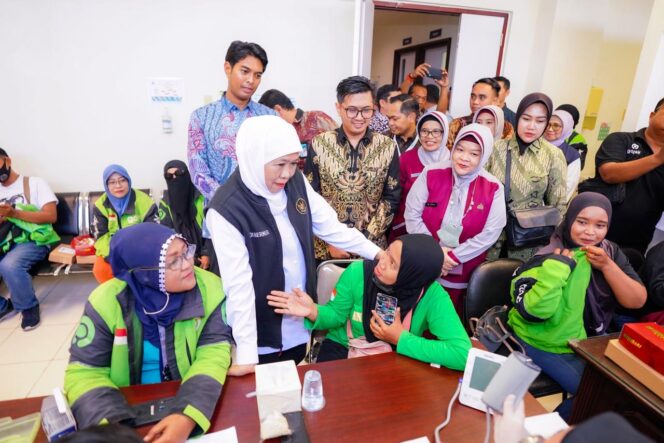 
Gubernur Khofifah Apresiasi Kolaborasi Kemenkes, Gojek dan RS KORPRI Pura Raharja dalam Layanan CKG Gratis bagi Driver Ojol