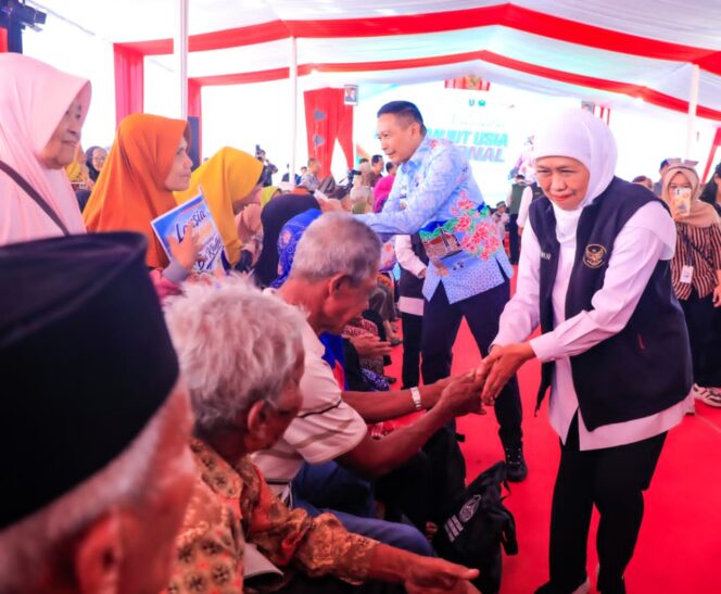 
Gubernur Khofifah Dorong Lansia Tetap Produktif dan Mandiri Melalui Berbagai Program Pemberdayaan di HLUN 2026