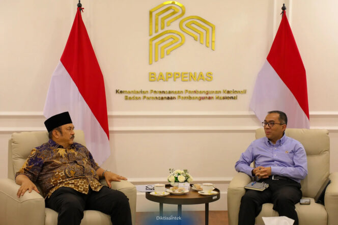 
Penguatan Pusat Antar Universitas Jadi Strategi Baru Tingkatkan Kapasitas Riset dan Pendidikan Tinggi