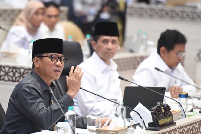 
Pemerintah Perkuat Pemberdayaan dan Ekonomi Desa demi Menekan Jumlah Desa Tertinggal di Indonesia