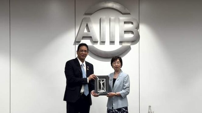 
AIIB Siap Kucurkan Dana USD17 Miliar, Pemerintah Optimistis Percepat Pembangunan Nasional