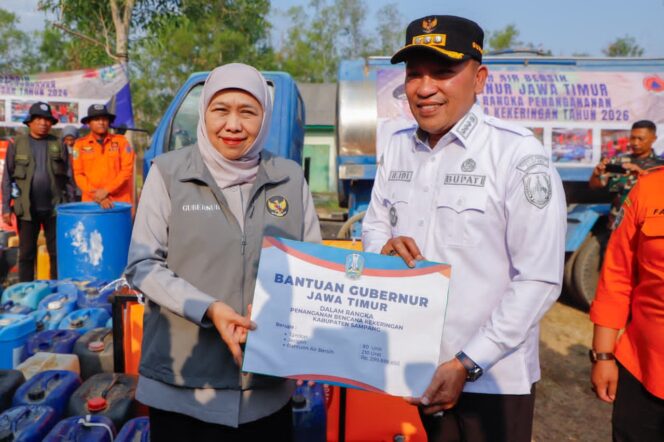 
Kekeringan Meluas di Jatim, Gubernur Khofifah Dorong Pencarian Sumber Air Permanen hingga Pembangunan Embung
