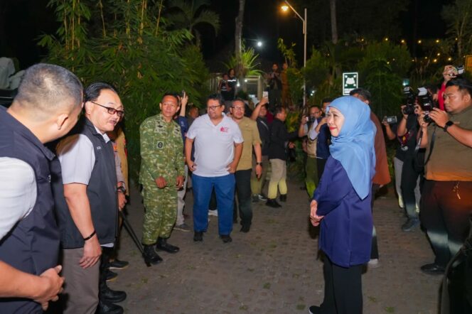 
Gubernur Khofifah Instruksikan Perbaikan Pipa Air Bersih Terdampak Karhutla Tahura R Soerjo
