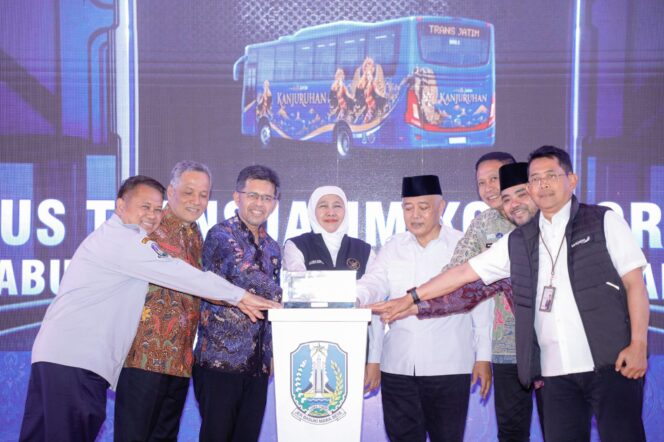 
Perkuat Transportasi Inklusif di Malang Raya, Gubernur Khofifah Buka Rute Baru Trans Jatim Koridor II